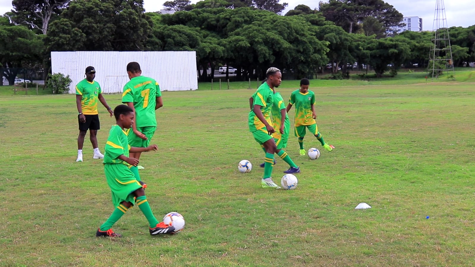 WhatsApp Image 2025-11-16 at 20.36.32.jpeg